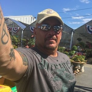 Meet your Posher, Donald